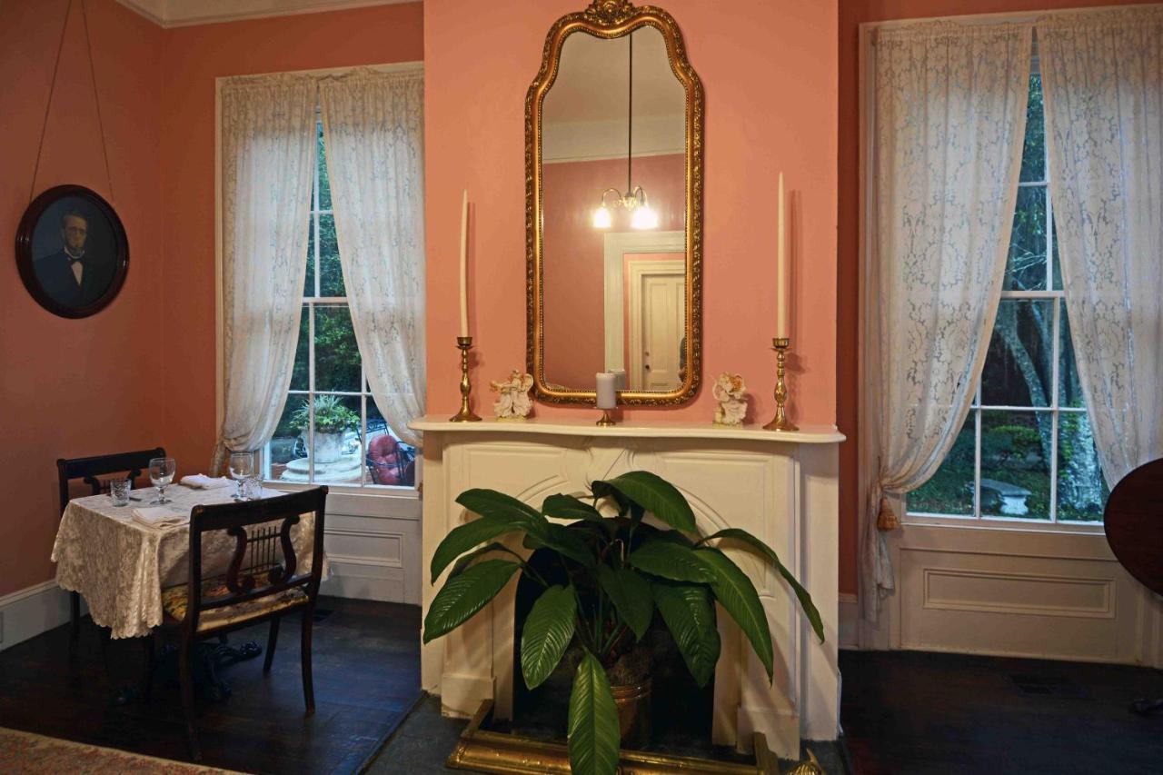 1872 Denham Inn Monticello Esterno foto